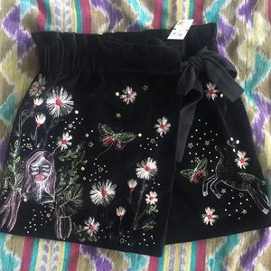Zara embroidered paperbag waist skort